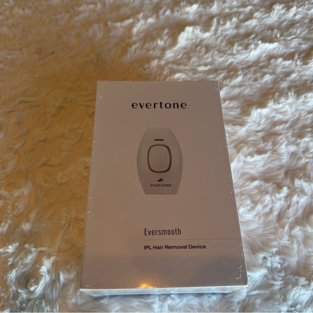 Eversmooth IPL Hair Removal Device - White
